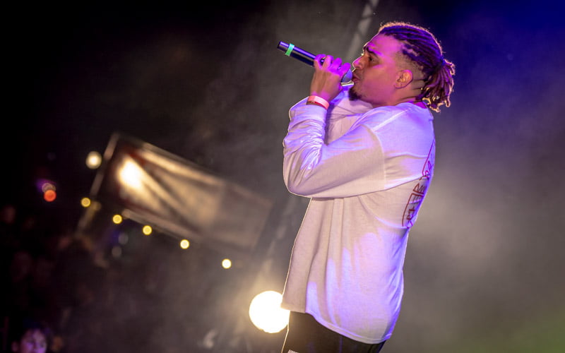 Quiz Songtekst Twijfel Fresku Lyrics Artiest Rapper Eindhoven Tekst Bars Optreden VragenVuur