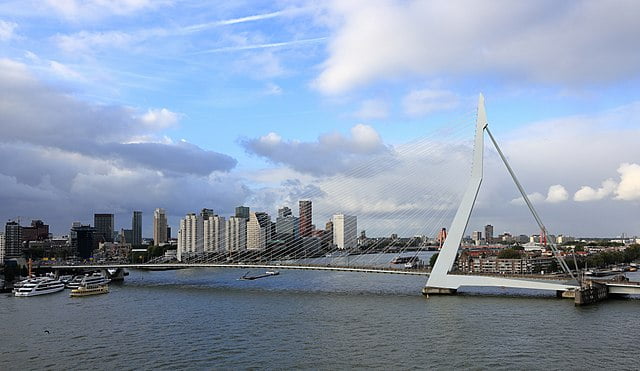 10 tien Nederlandse Bekende Bruggen Nederlands Quiz Vragenvuur ErasmbusBrug Waalbrug Nijmegen