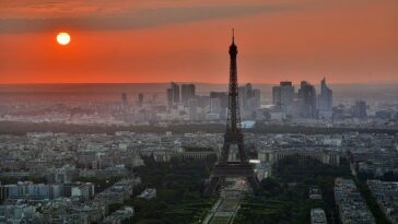 Parijs Quiz VragenVuur Eifeltoren Frankrijk Nederlandse trivia