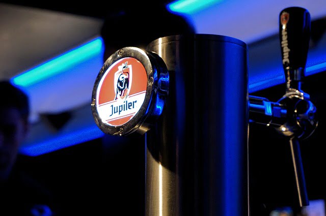 Jupiler Bier Tap Pilsmerken Belgie Nederland Pils merken soorten Brouwerijen Quiz Bekende VragenVuur