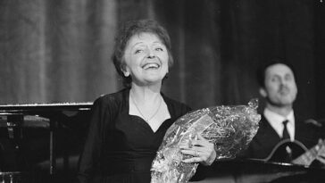 Franse Zangeres Édith Piaf Chansons Frankrijk Parijs Quiz Feitjes weetjes Nederlands trivia muziek liedjes over lengte liefde leeftijd overleden begraven