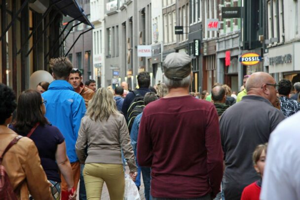 QUIZ! Hoeveel mensen met migratieachtergronden zijn er in Nederland?