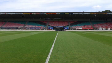 Test hoeveel Quiz Eredivisie KKD Grootste stadions betaald voetbalstadions Nederalnd meeste capaciteit meeste zitplekken aantal plaatsen supporters toeschouwers